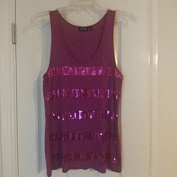 Apt. 9 Tops - NWOT Tank top with sequins